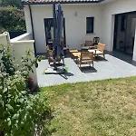Villa Detente